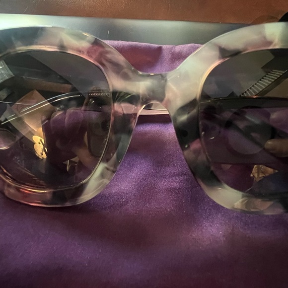 Prescription Gucci Sunglasses - Picture 6 of 14